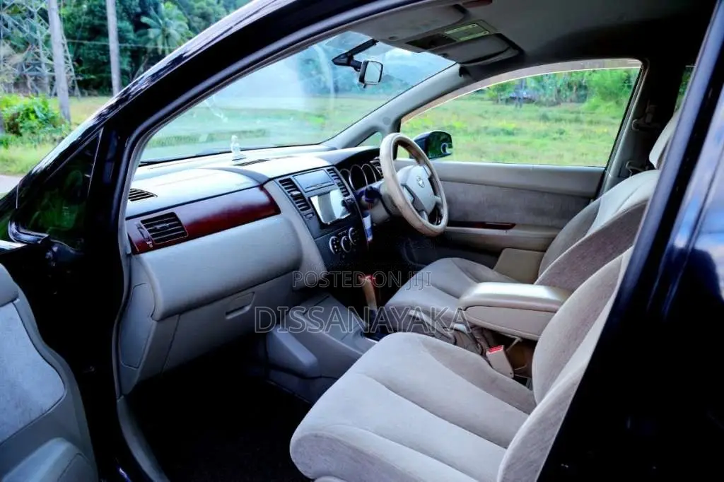 Nissan TIIDA LATIO 2007 Car (Used)