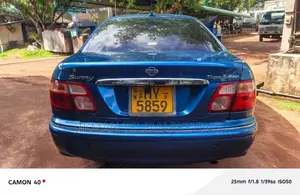 Nissan N16 2000 Car (Used)