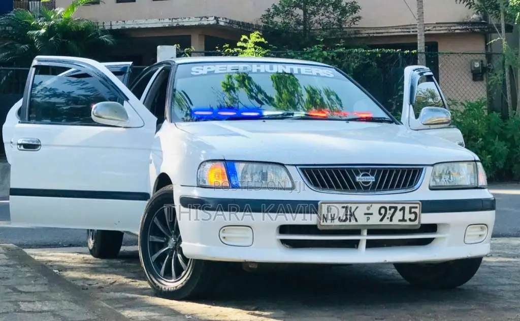 Nissan FB15 2000 Car (Used)
