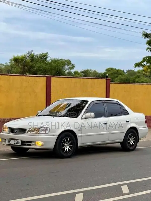 Toyota AE110 Se Saloon RIVIERE 2000 Car (Used)
