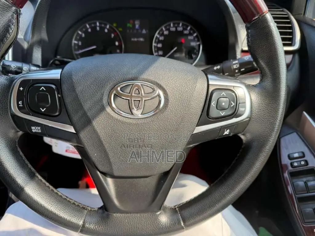 Toyota Premio 2017 Car (Used)