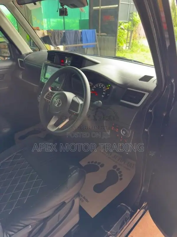Toyota Roomy G 2023 Car Unregistered (Recondition)
