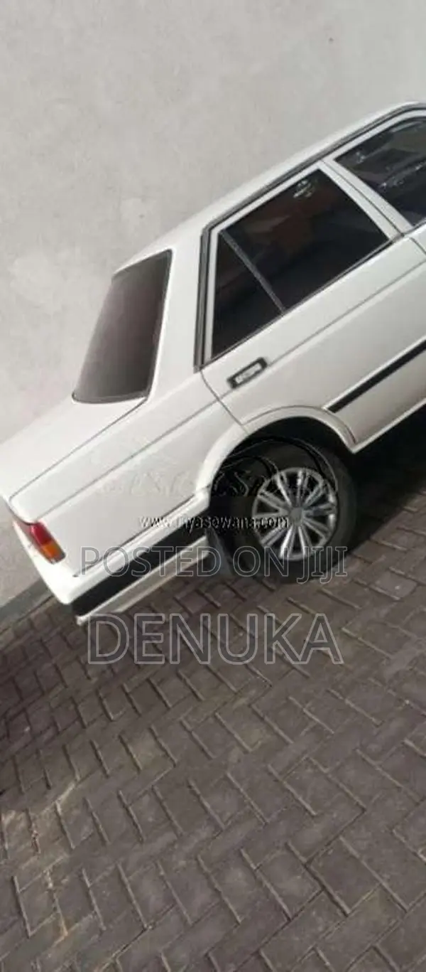 Nissan B12 1989 Car (Used)