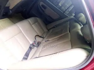 Hyundai Elantra 2001 Car (Used)