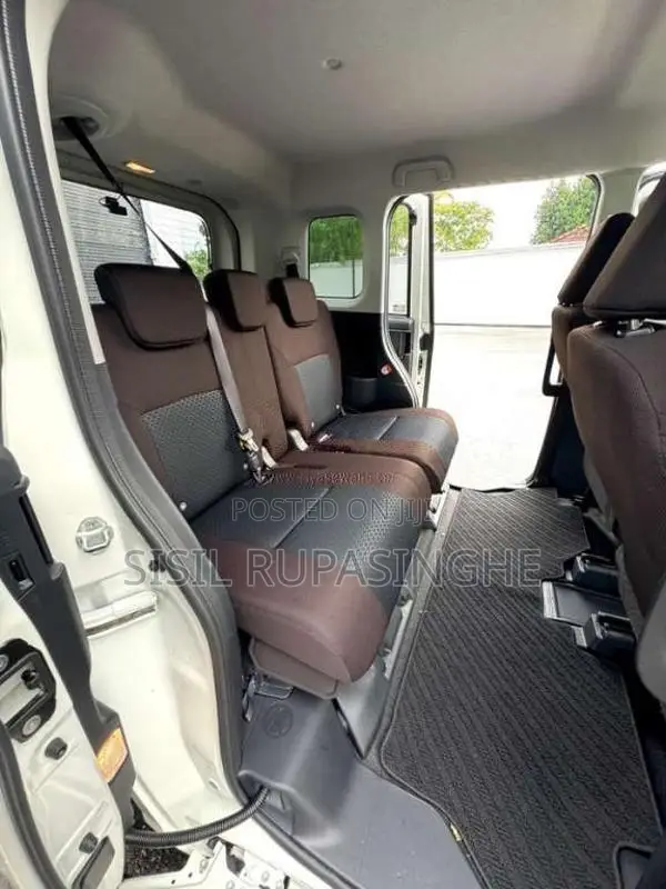 Toyota Roomy G Grade 2024 Car Unregistered (Recondition)