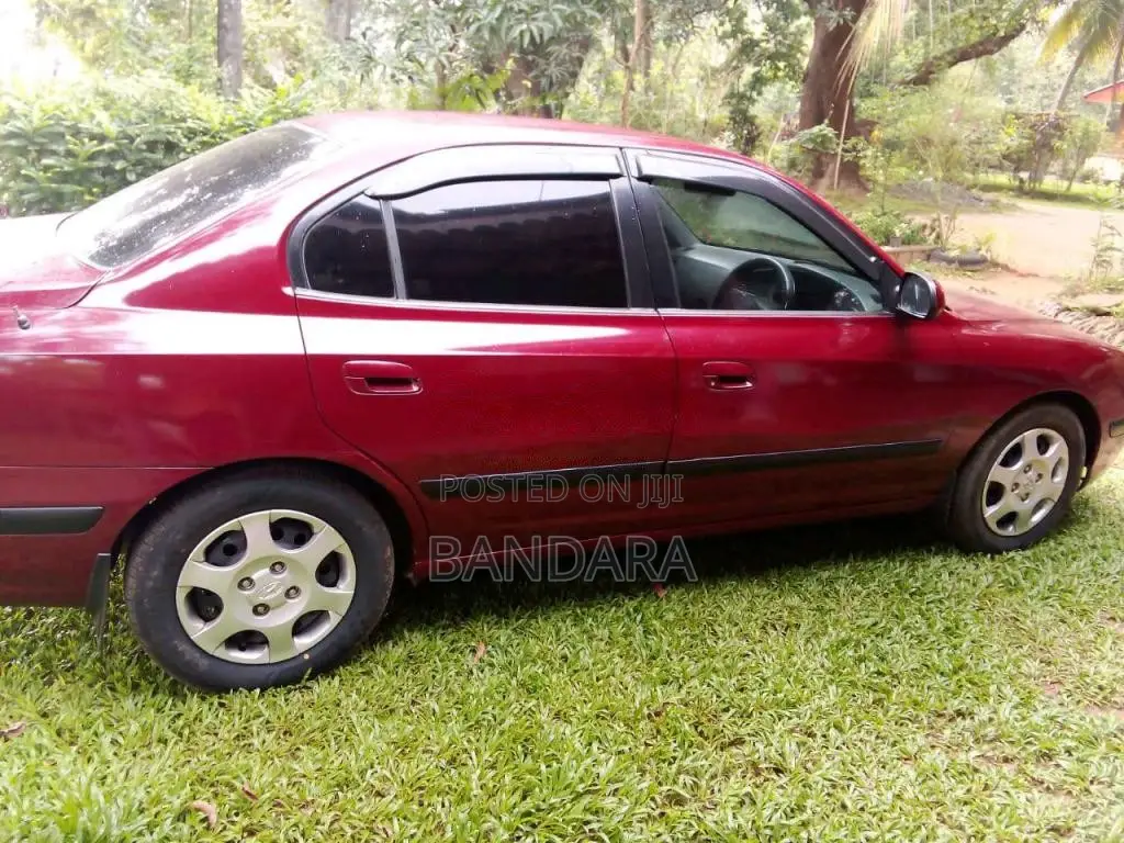 Hyundai Elantra 2001 Car (Used)