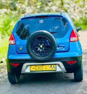Micro Panda Cross 2015 Car (Used)