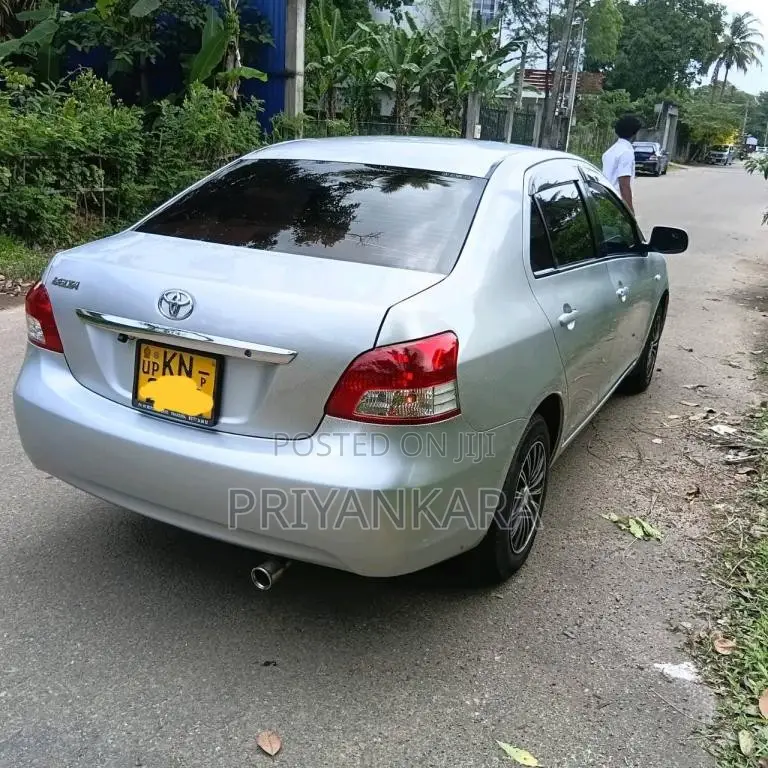 Toyota Belta 2007 Car (Used)