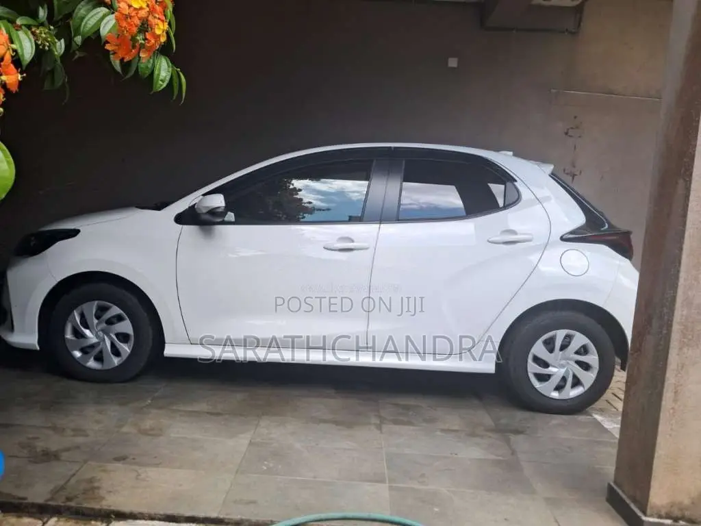 Toyota Yaris 2024 Car (Used)