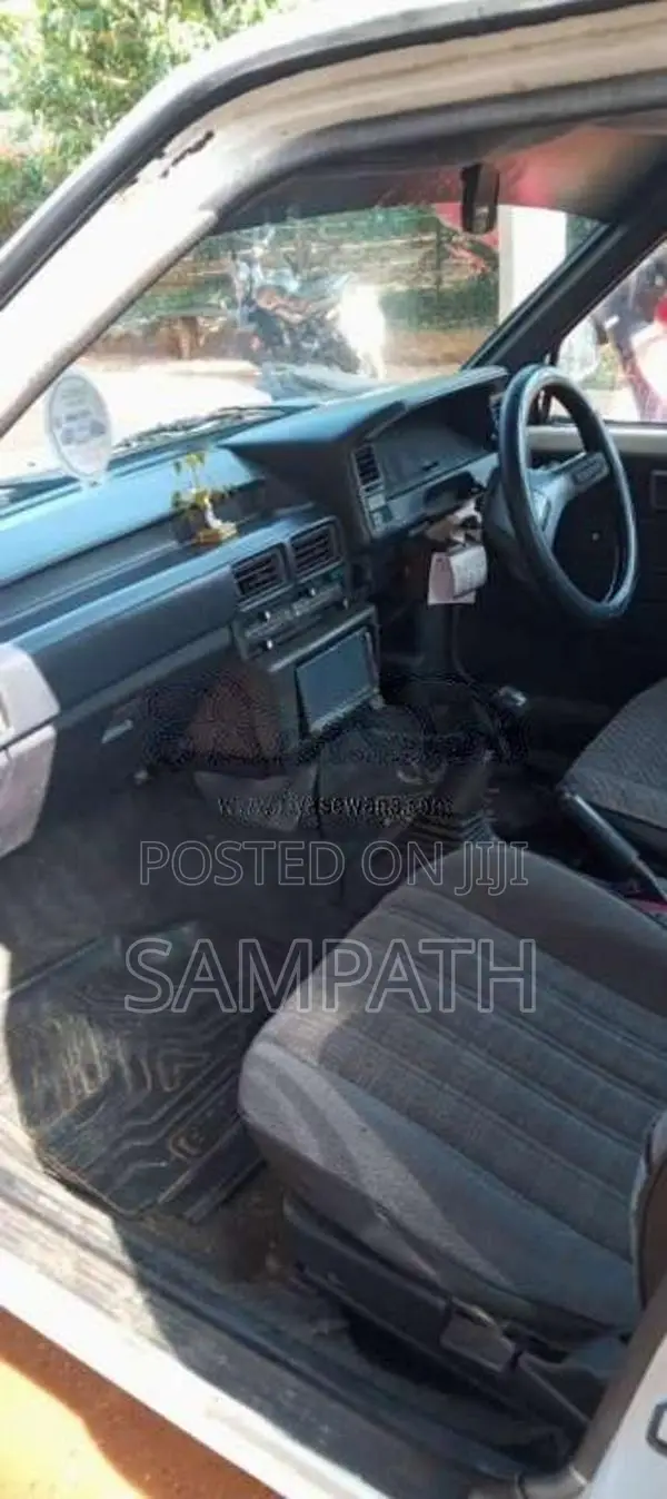 Toyota EE 80 1987 Car (Used)