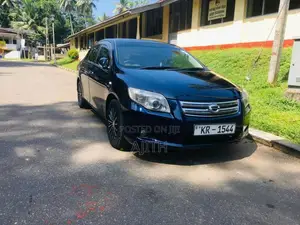 Toyota Axio 2007 Car (Used)