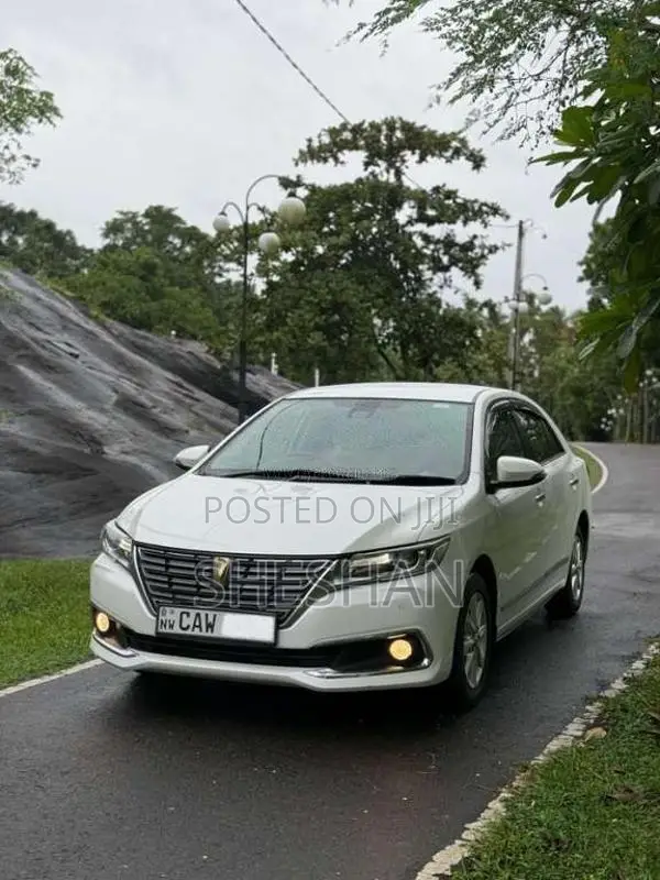 Toyota Premio 2017 Car (Used)