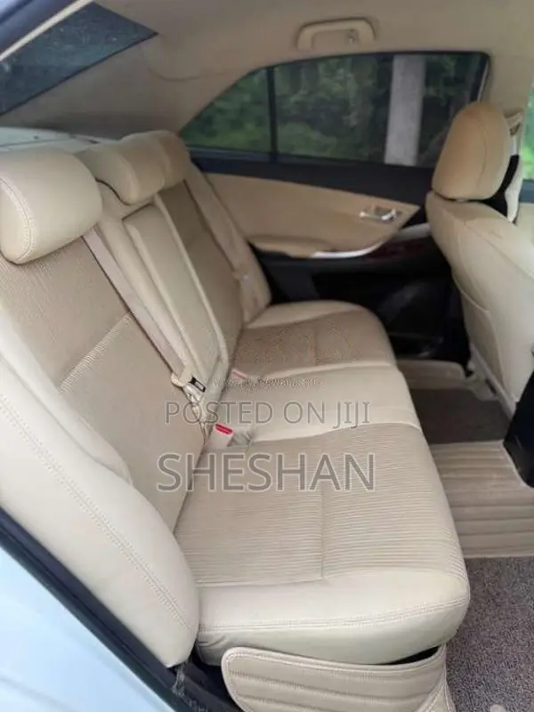 Toyota Premio 2017 Car (Used)