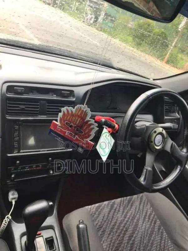 Toyota Caldina 1998 Car (Used)