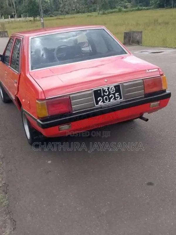 Mitsubishi Lancer Box 1979 Car (Used)