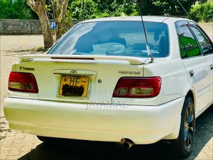 Toyota Carina 2001 Car (Used)