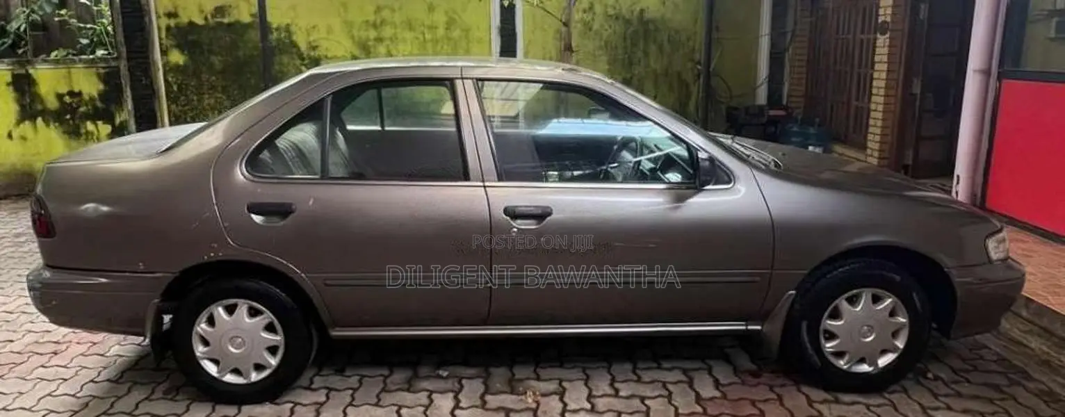 Nissan Sunny FB14 1999 Car (Used)