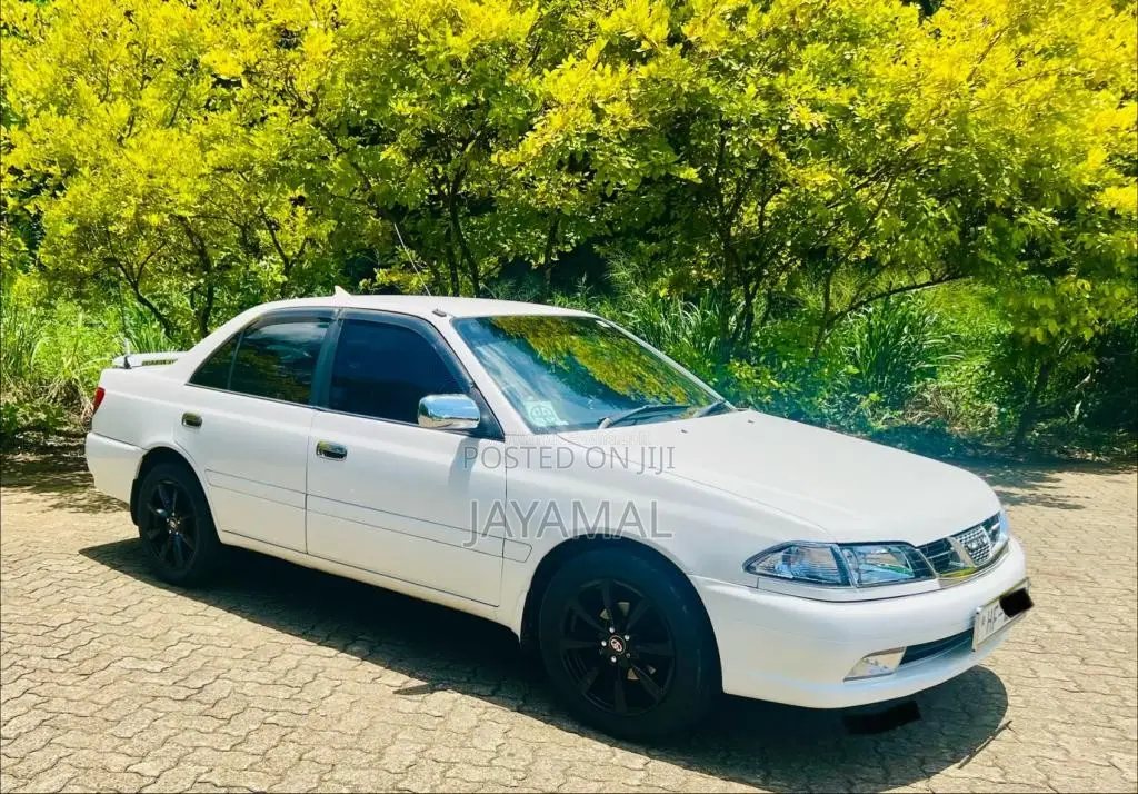 Toyota Carina 2001 Car (Used)