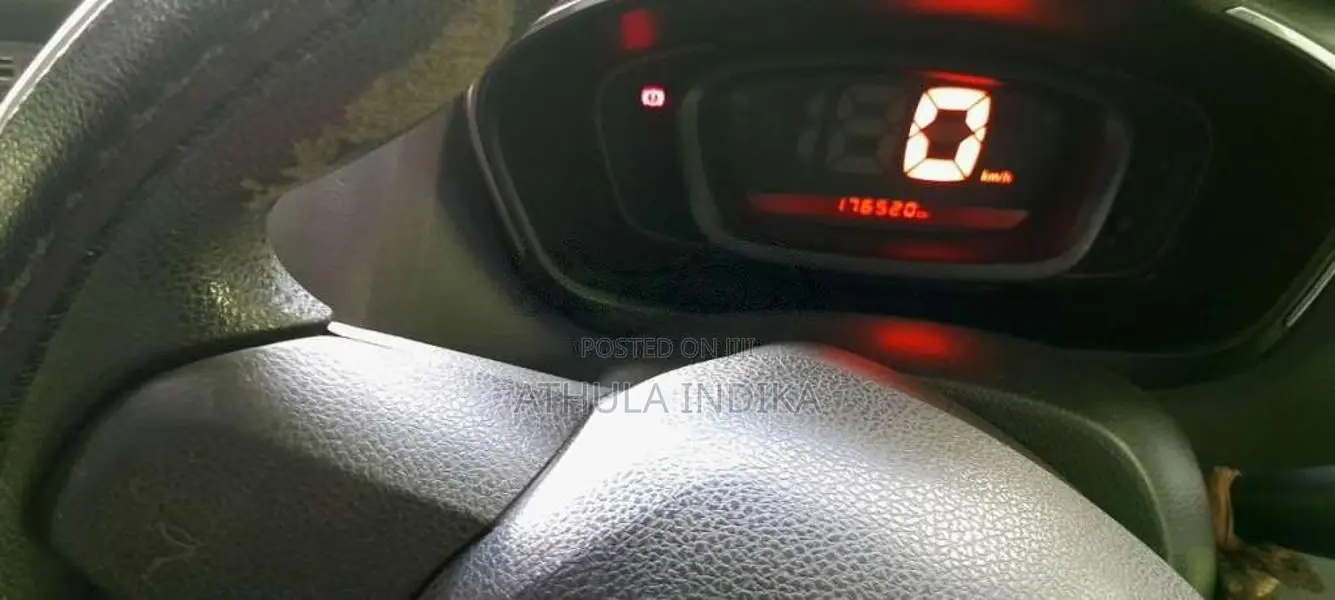 Renault Kwid 2017 Car (Used)