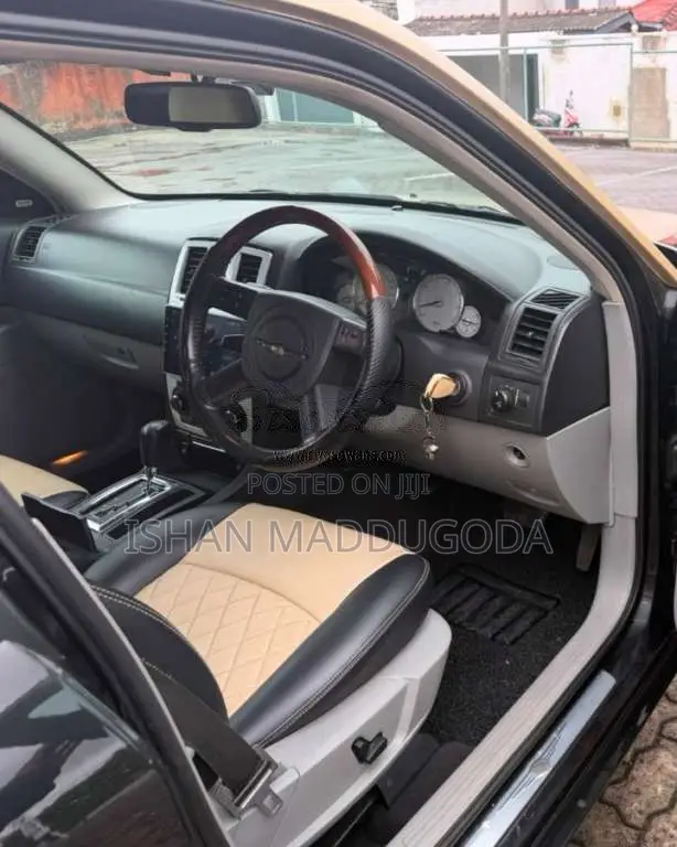 Chrysler 300C 2007 Car (Used)