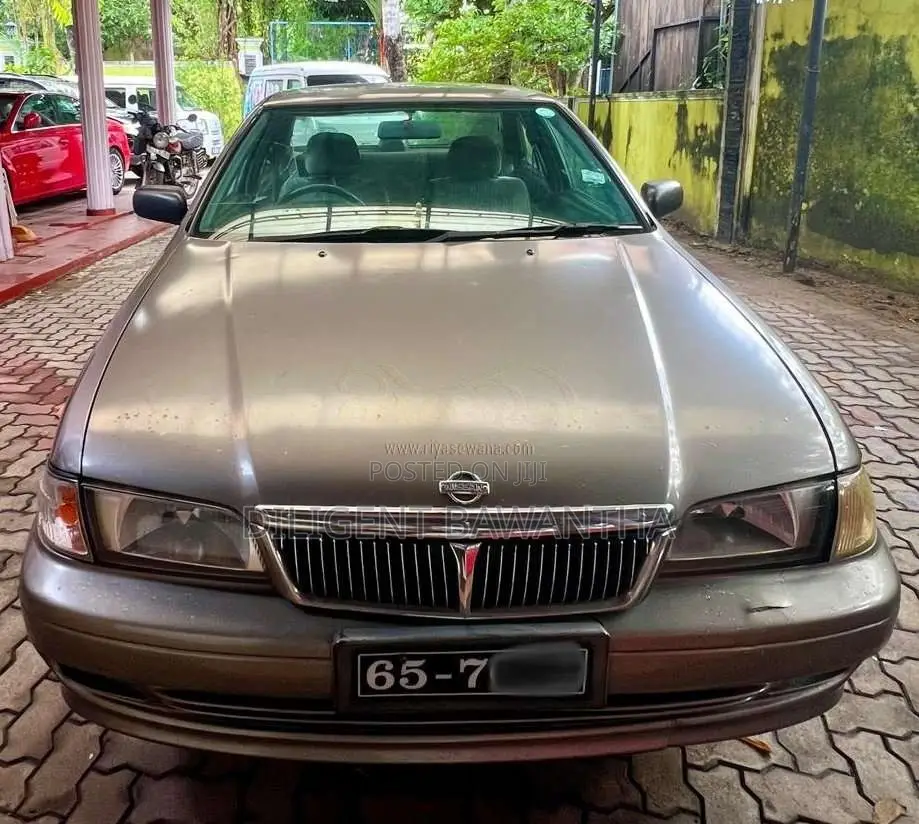 Nissan Sunny FB14 1999 Car (Used)