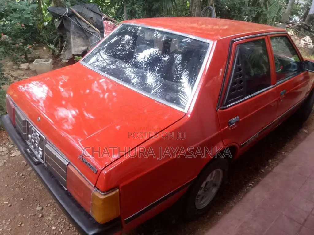 Mitsubishi Lancer Box 1979 Car (Used)