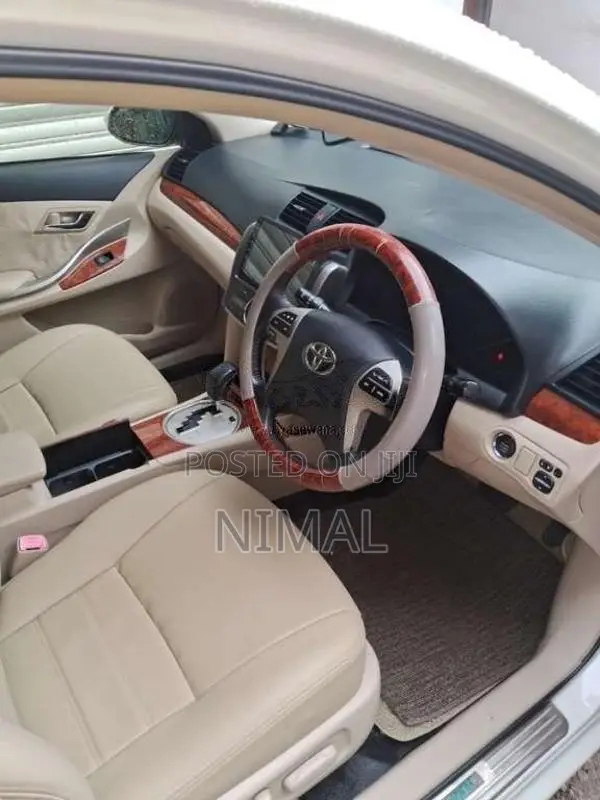 Toyota Premio G Superior 2013 Car (Used)