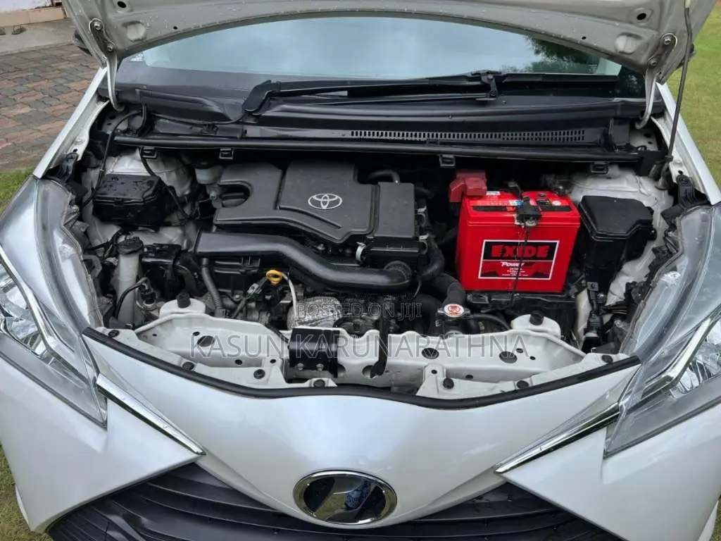 Toyota Vitz Safety Edition 2018 Car (Used)