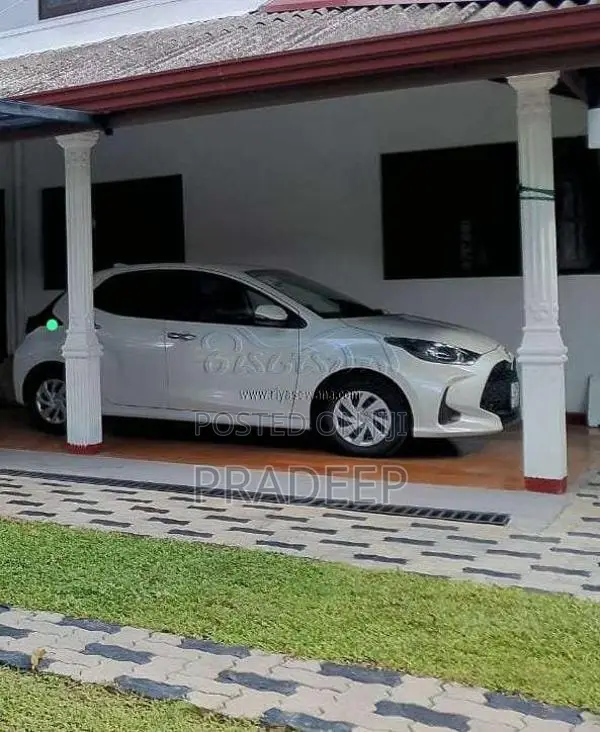 Toyota Yaris 2024 Car (Used)