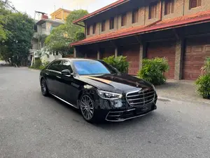 Mercedes-Benz -S580e AMG Premium Plus 3.0 2025 Car Brand New