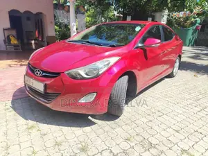 Hyundai Elantra 2012 Car (Used)