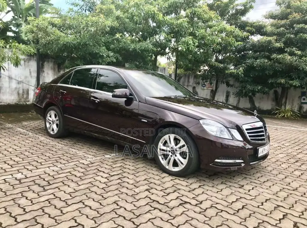 Mercedes-Benz E200 2010 Car (Used)