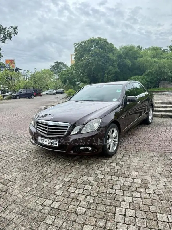 Mercedes-Benz W212 E250 2009 Car (Used)