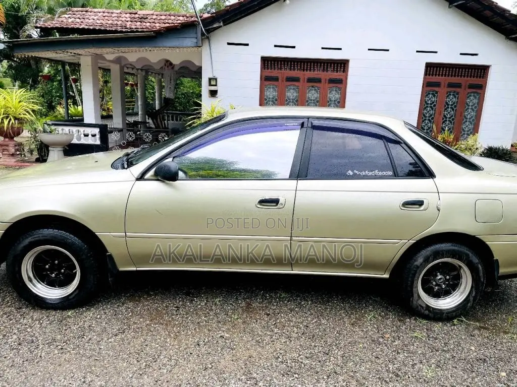 Toyota Carina 1993 Car (Used)