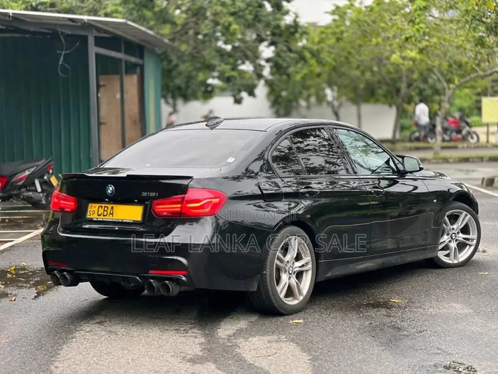 Mercedes-Benz 318i M Sport 2016 Car (Used)