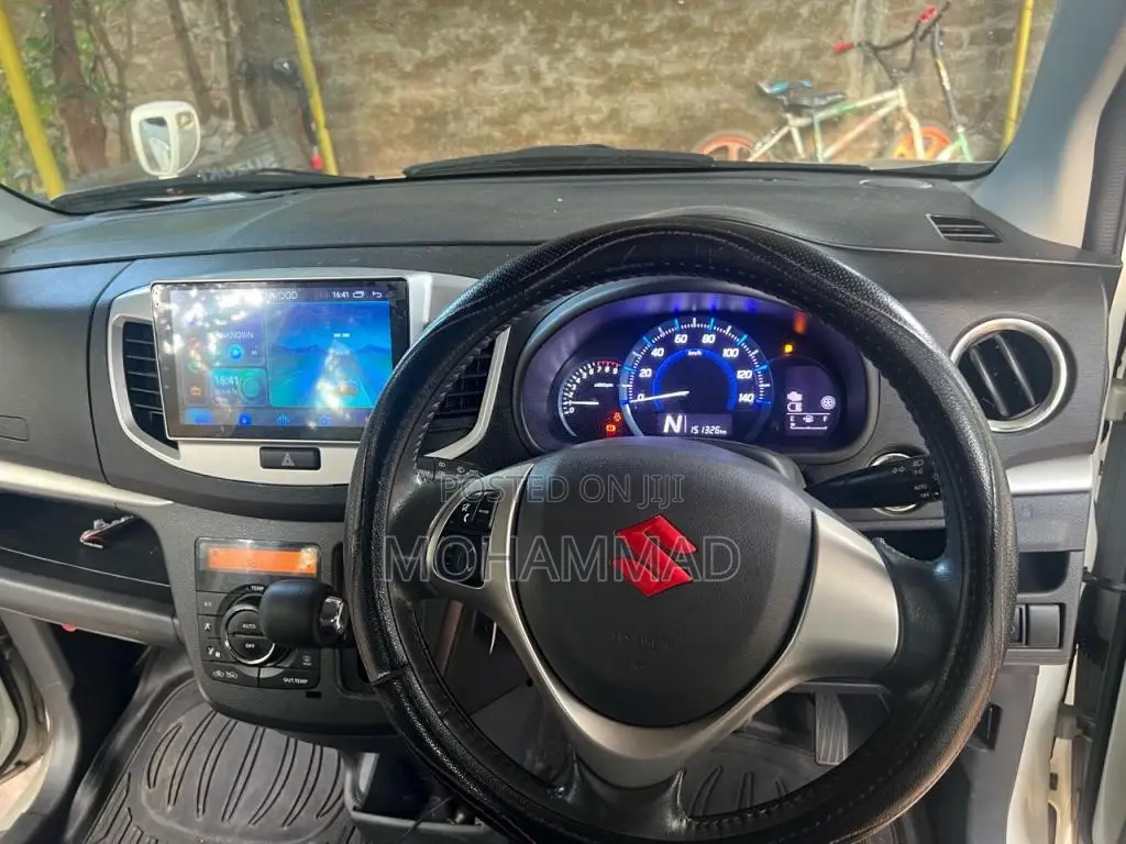Suzuki Wagon R Stingray 2014 Car (Used)