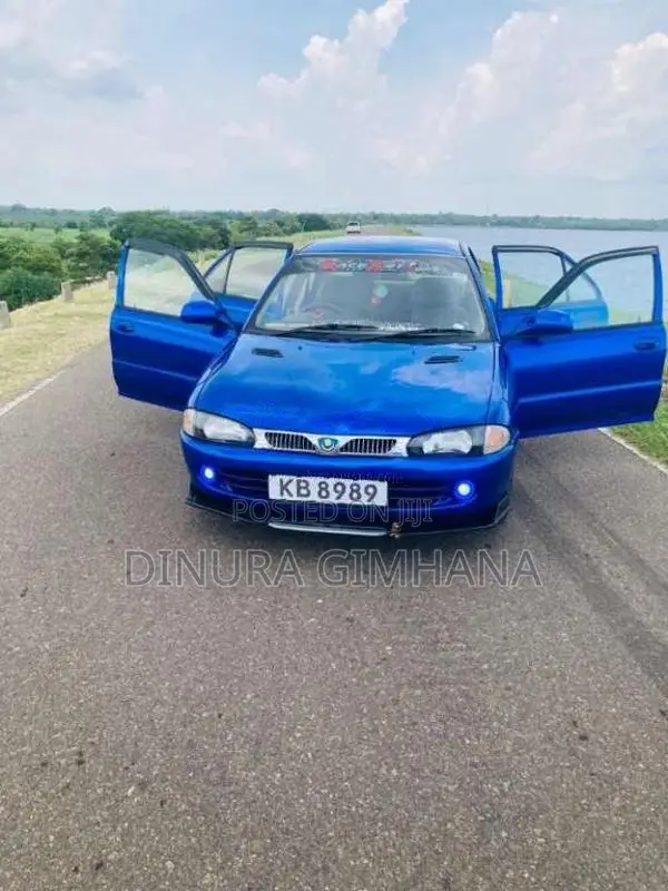 Proton Wira 2000 Car (Used)