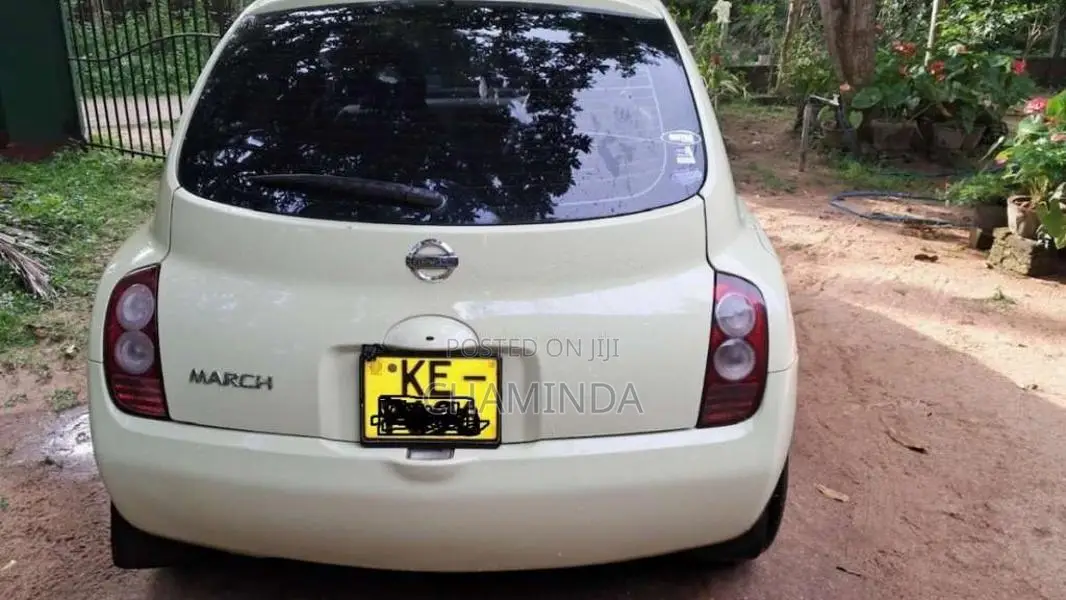 Nissan March 2002 Car (Used)