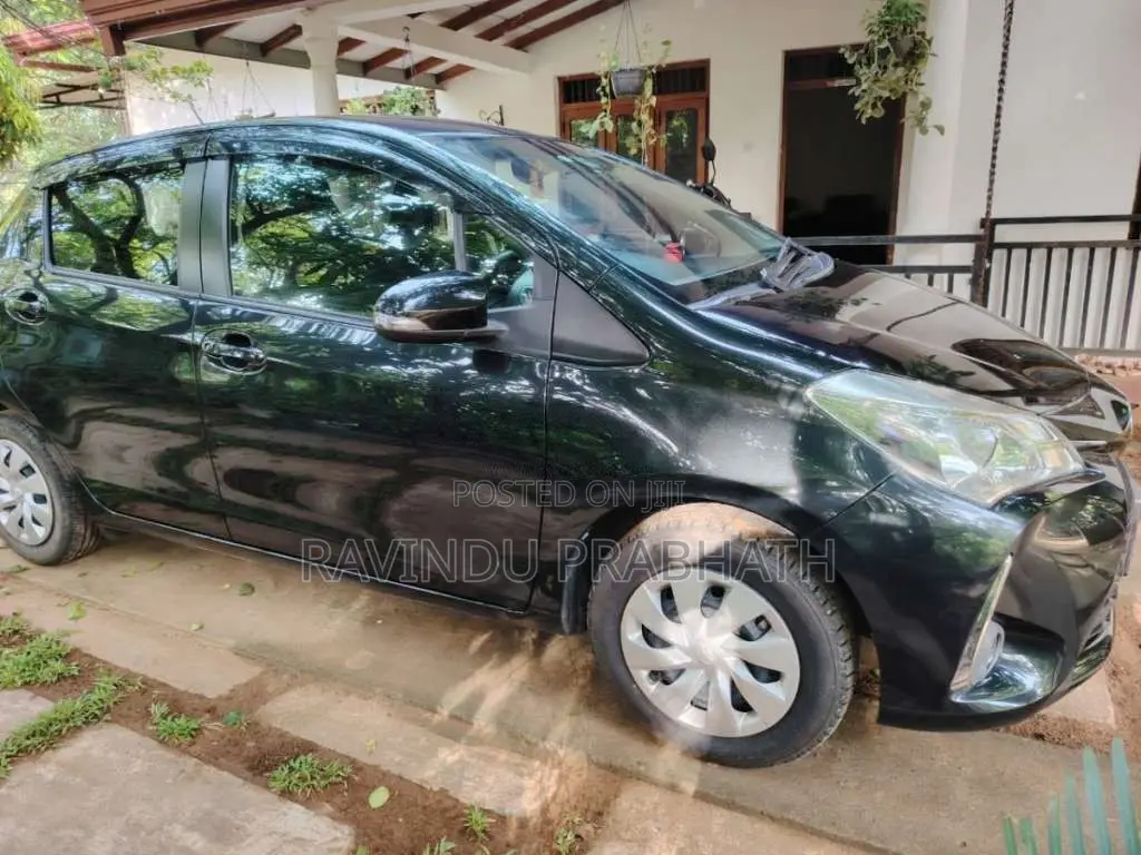 Toyota Vitz 2020 Car (Used)