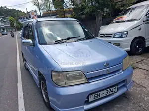 Nissan Cube 1998 Car (Used)