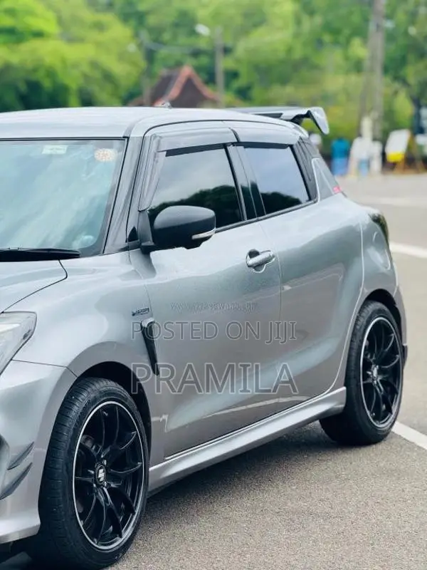 Suzuki Swift 2018 Car (Used)