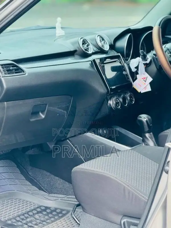 Suzuki Swift 2018 Car (Used)