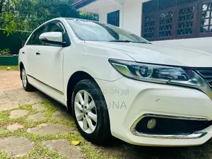 Toyota Premio 2018 Car (Used)