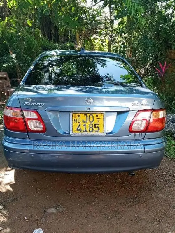 Nissan Fd 50 2001 Car (Used)