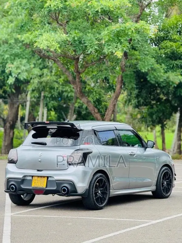 Suzuki Swift 2018 Car (Used)
