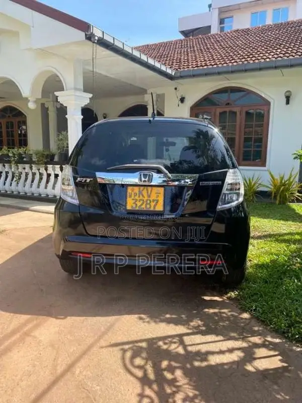 Honda FIT GP1 2012 Car (Used)