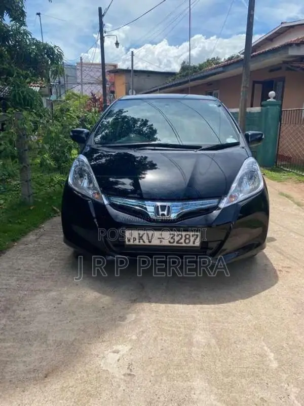 Honda FIT GP1 2012 Car (Used)