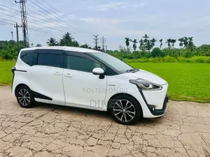 Toyota Sienta 2016 Car (Used)