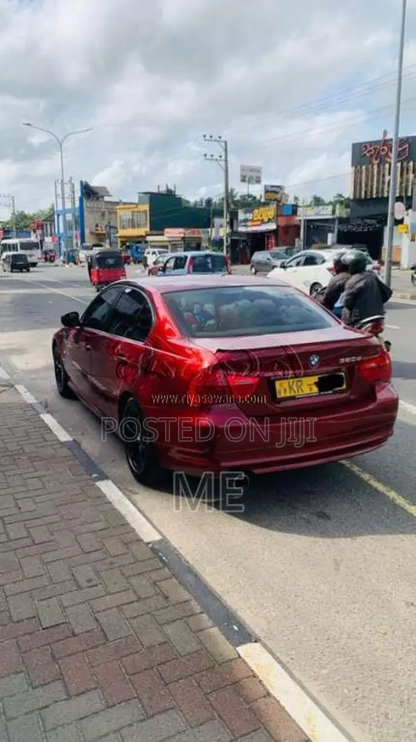 BMW 320D 2011 Car (Used)