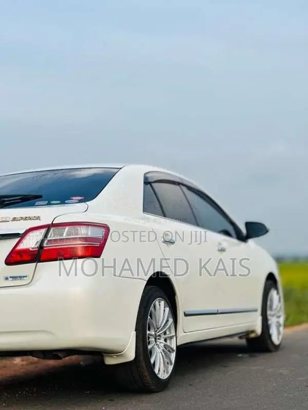 Toyota Premio 2014 Car (Used)